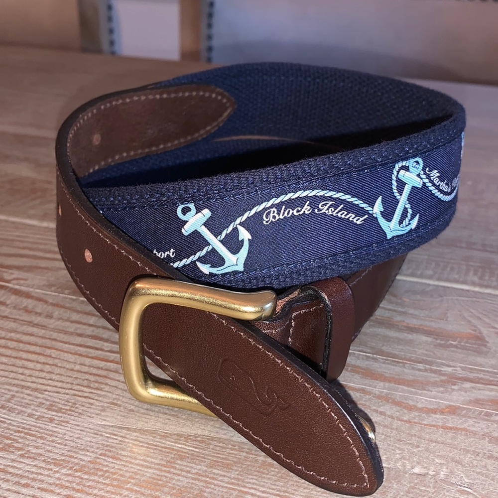 Vineyard Vines belt / NWOT